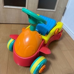 乗り物バギーの画像