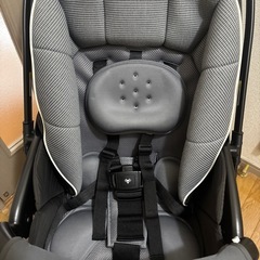 アップリカ　ラクーナクッション　極美品の画像
