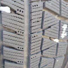 スタッドレス 155/65R14【2020年製・中古4本・5.5～6.4mm溝】ブリヂストンの画像