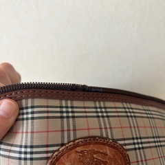 BURBERRY化粧ポーチの画像