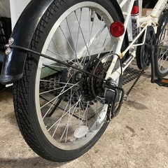 【折りたたみ自転車 20インチ オートライト ６段変速】すぐお乗り頂けます！整備済！一部地域送料無料！の画像