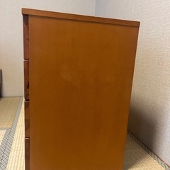 洋服ダンスの画像