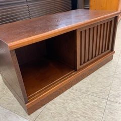 【ジモティー割引で最大15％OFF⭐️】 木製 引き戸　収納家具 の画像