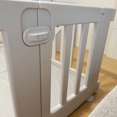 【美品】【iFam アイファム doridori 】ベビーサークル BIRCH バーチ ドア付10枚➕専用マット の画像