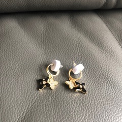 【新品未使用】ピアスの画像