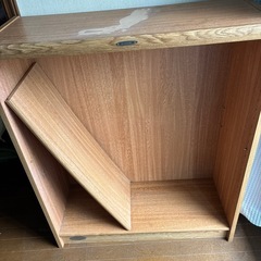 収納棚の画像