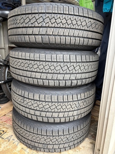 195/65R15スタットレスタイヤホイールセッ
ト