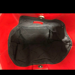 ✨無料✨ ◎新品◎ KOSE コーセー　サンプル 14つ ＆◎美品◎ バッグ　Roberta di Camerino ロベルタ ディ カメリーノ ♪ エナメル♪赤　の画像