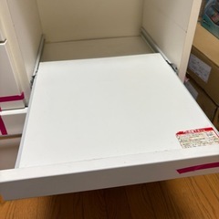 食器棚の画像
