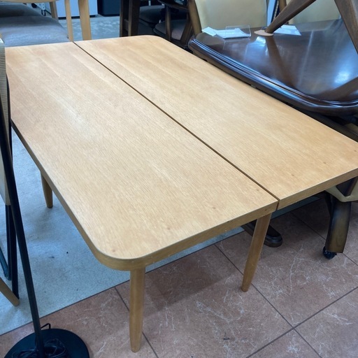 【中古】unico(ウニコ)WYTHE(ワイス)テーブル　ダイニングテーブル unico】ウニコ WYTHE ワイス ダイニングテーブル&ソファ3点セット 出張