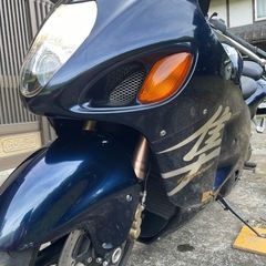スズキGSX1300隼　中古
の画像