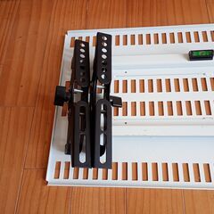テレビ 壁掛け用金具の画像