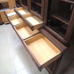 4枚扉食器棚　W1755　リユース品　価格　33,000円の画像