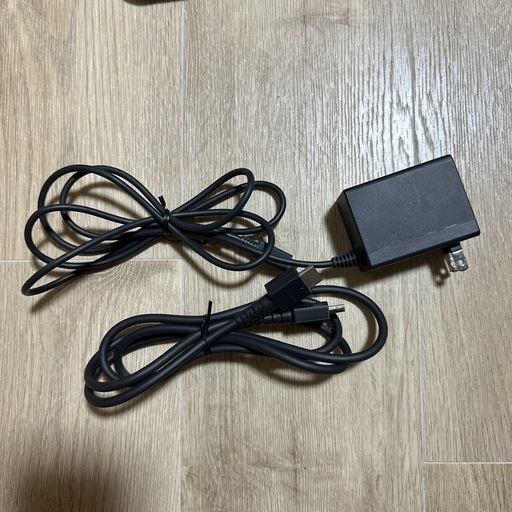 Nintendo Switch ニンテンドースイッチ　アクセサリー付き　グレー(取引中)