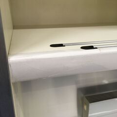 ★リユースのサカイ横浜南店★YM1440 パモウナ レンジボード ホワイト/シルバー W100×D45×H205 クリーニング済みの画像