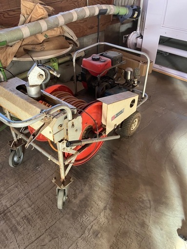 動力噴霧機