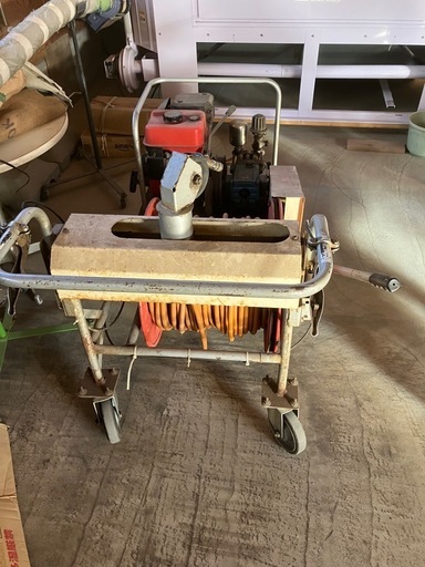 動力噴霧機