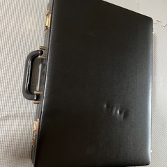 アタッシュケースの画像