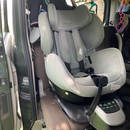 RECARO Salia サイレントグレー 車用チャイルドシート引取のみ