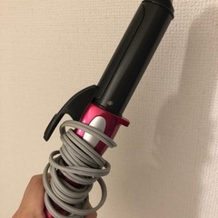 ドライヤーとヘアアイロンまとめの画像