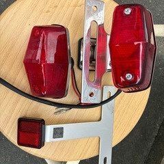 【すぐ引き取ってくれる方募集！】バイク部品　POSHのウインカー、汎用リアランプ、キボシなど　の画像