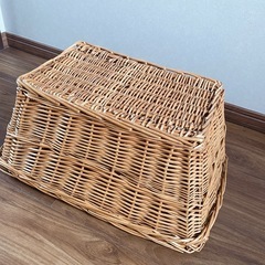 平安蚤の市　蚤の市　アンティーク　vintage バスケット　籐　 ビンテージ　ヴィンテージ　籐籠  
50×36×20㎝　籐のカゴ　の画像