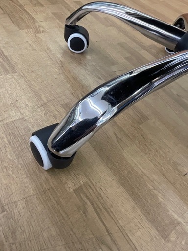 【ドリーム川西店御来店限定】☆ジモティー見たよ♪割引☆ゲーミング/ワーキングチェア【99560000026499】