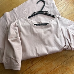 ノーリーズ　くすみピンクのTシャツ　サイズ38の画像