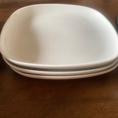 IKEA食器セットの画像