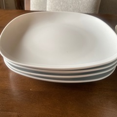 IKEA食器セットの画像