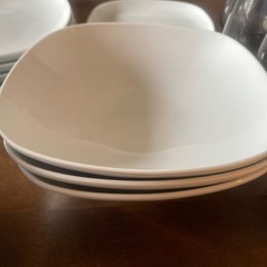 IKEA食器セットの画像