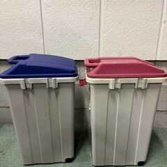 ゴミ箱 2個 45L 25L 連結可能 奥側キャスター付 コーナン ニトリ 幅32.5cm×奥行38.5cm×高さ61cm の画像