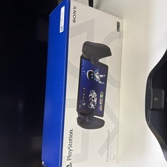 【ケース、フィルム、充電スタンド付き】PlayStation Portal リモートプレーヤー ミッドナイト ブラック(CFIJ-18001)の画像