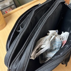 バック、ノートパソコンなど入れたり、旅行などに！の画像