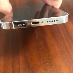 Iphone 12 pro 256g 携帯本体
の画像