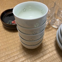 食器の画像
