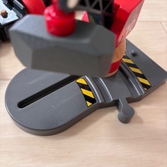 ブリオ車や橋の画像