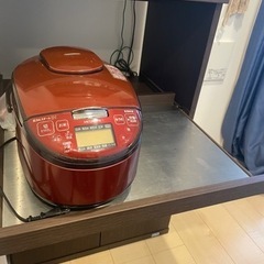 炊飯器（オーブンレンジ、レンジ台付き！）の画像