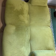 リクライニングソファの画像