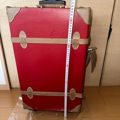 スーツケースの画像