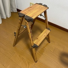 🌿 （決まりました）GEORGE’S購入 ✨木目調のおしゃれ脚立🌿の画像