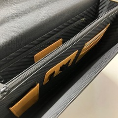 K2509-245 GIORGIO VALENTI ビジネスバッグ ショルダーストラップ・カギ付き 中古の画像