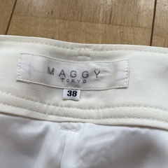 maggy パンツの画像