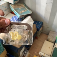 2.ハンドル1箱1000円の画像