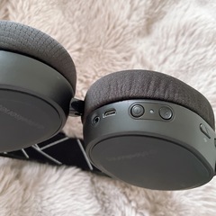 SteelSeries Arctis 9 Wirelessゲーミングヘッドセットの画像