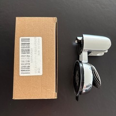 決まり！吸盤式シャワーヘッドホルダー（新品未使用）の画像