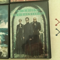 中古のDVD4枚セットの画像