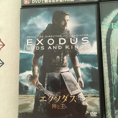 中古のDVD4枚セットの画像