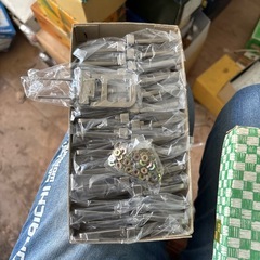 4.ハンドル1箱1000円の画像