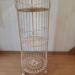 【差し上げます】アイアン飾りシェルフの画像